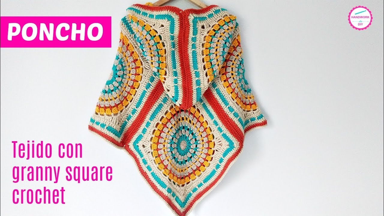 Poncho crochet con capucha