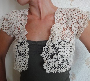 Bolero crochet simple y elegante Bolero crochet simple y elegante